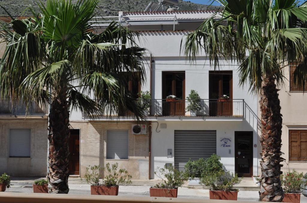 Bed & Breakfast Turi 3*