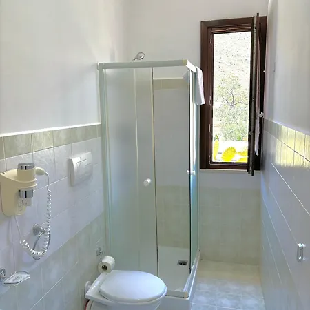 Bed And Breakfast Turi Castelluzzo Exterior photo